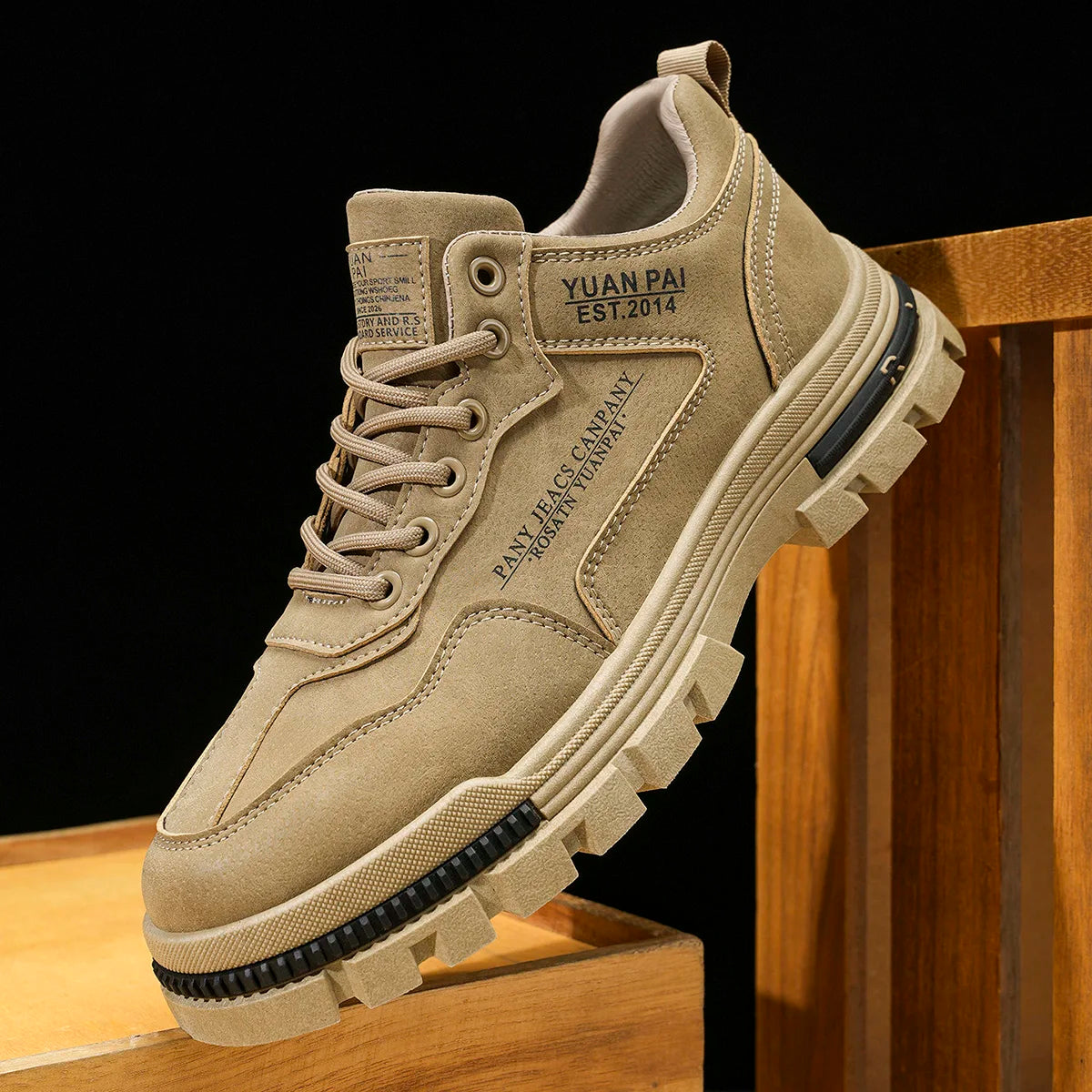 Baskets en cuir pour homme marron grainé – semelle contrastée