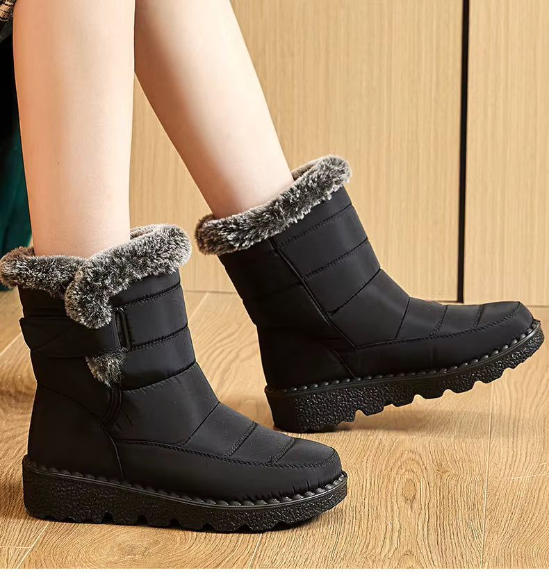 bottines-de-neige-femme-noir