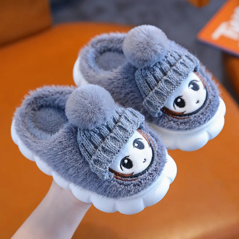 chaussons pour enfants gris