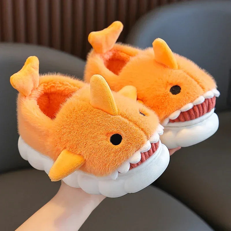 Chausson requin enfant orange