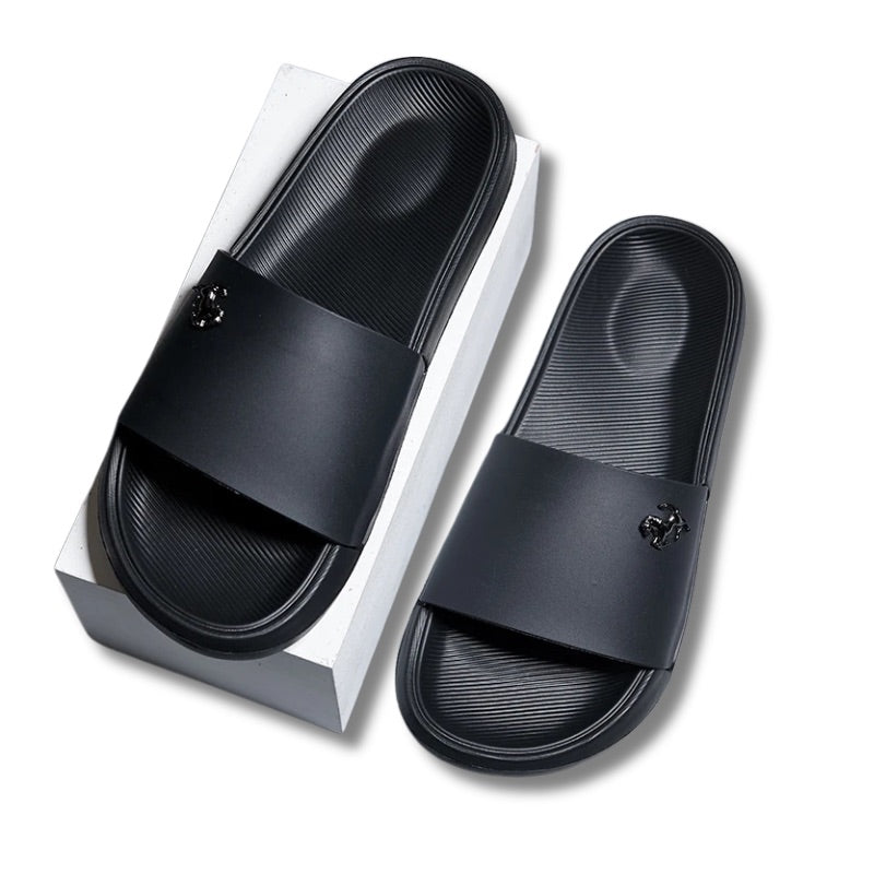 claquette noir homme
