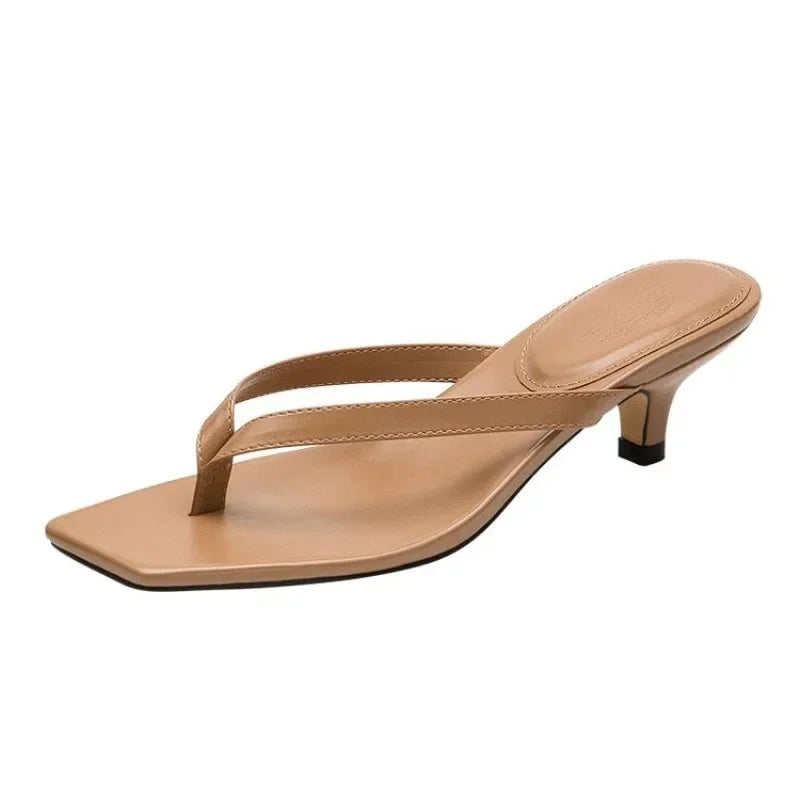 tong a talon couleurs beige marron clair