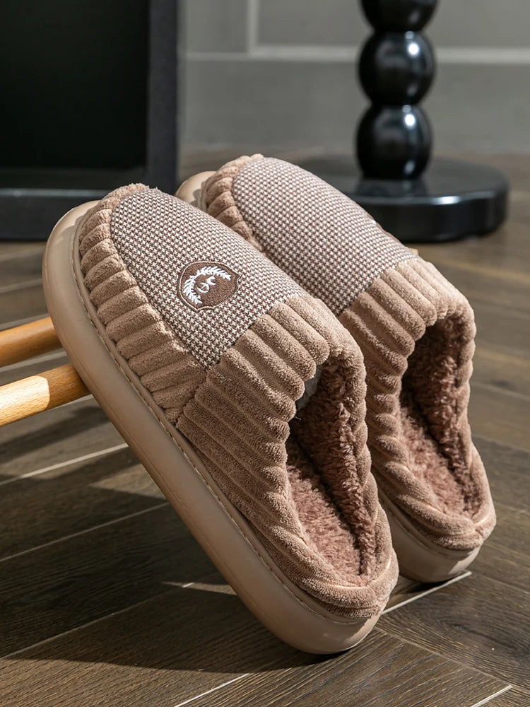 Chaussons marron Homme
