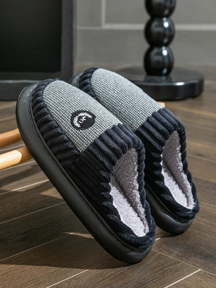Chaussons Pantoufles noir Homme