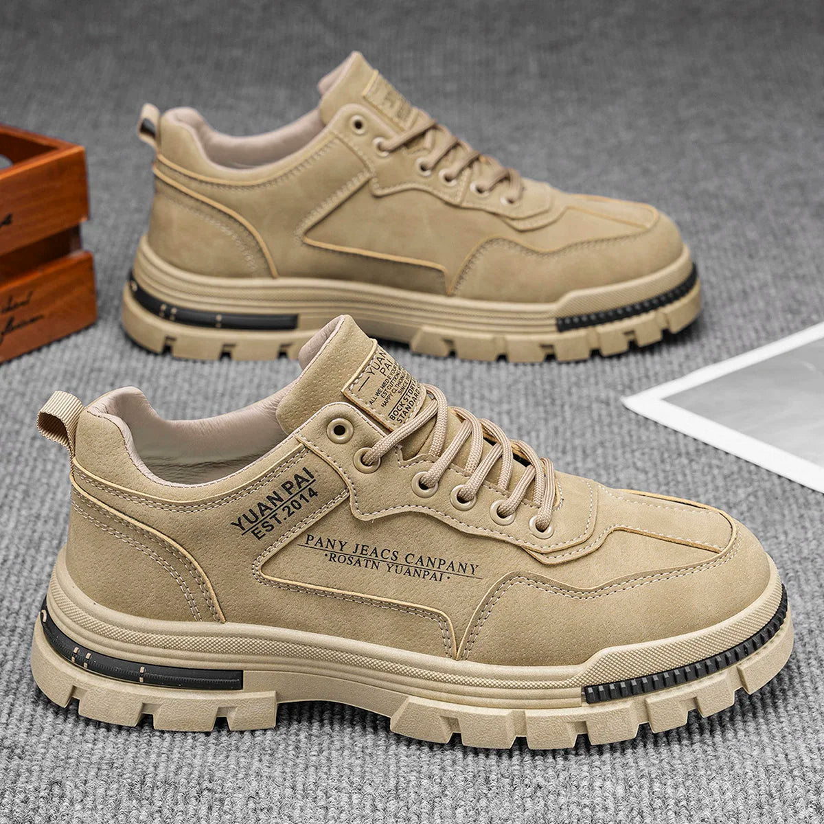 Baskets en cuir pour homme coloris marron lisse – modèle intemporel et élégant