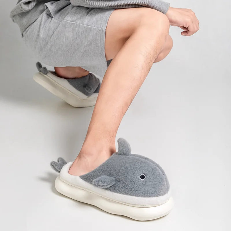 details des chaussons dauphin