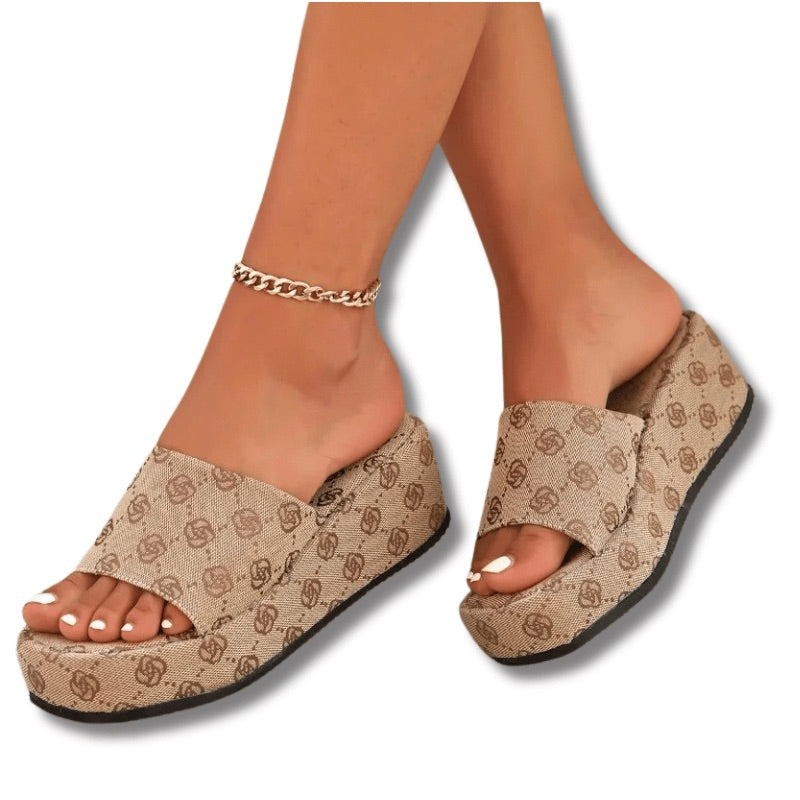 claquette epaisse femme