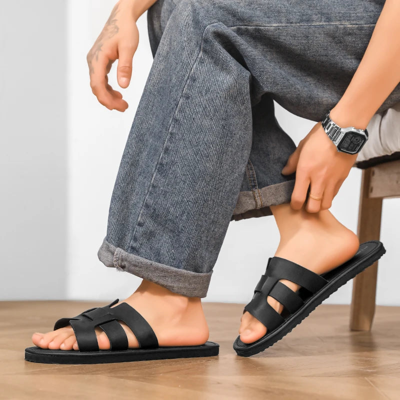 claquettes noir pour homme