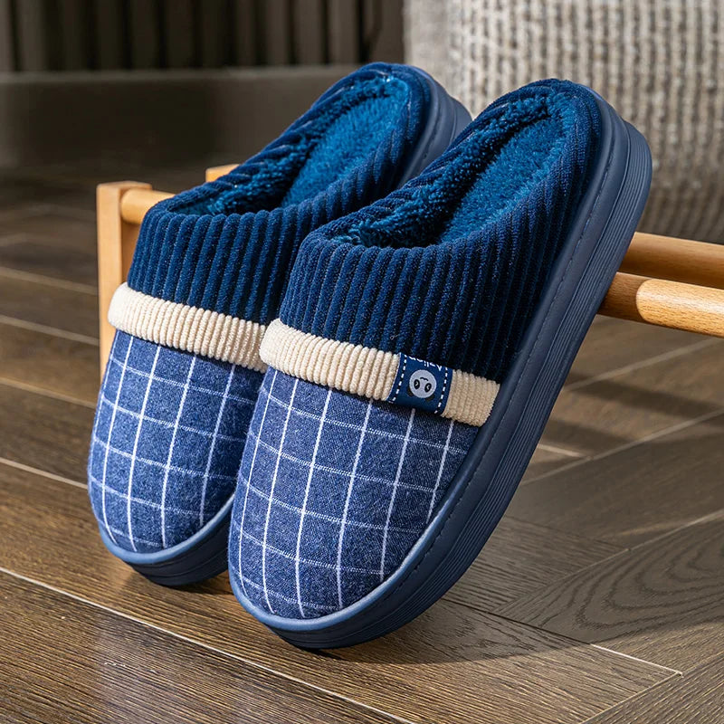 Pantoufle pour homme bleu marine en tissu coton, intérieur peluche