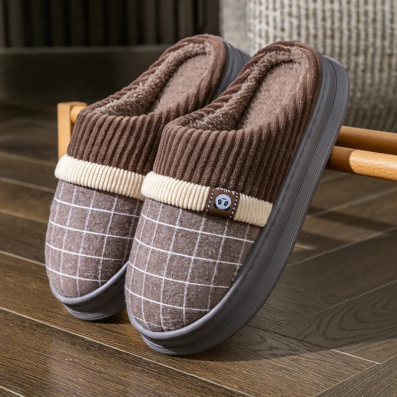 Pantoufle pour homme marron en tissu coton, intérieur peluche