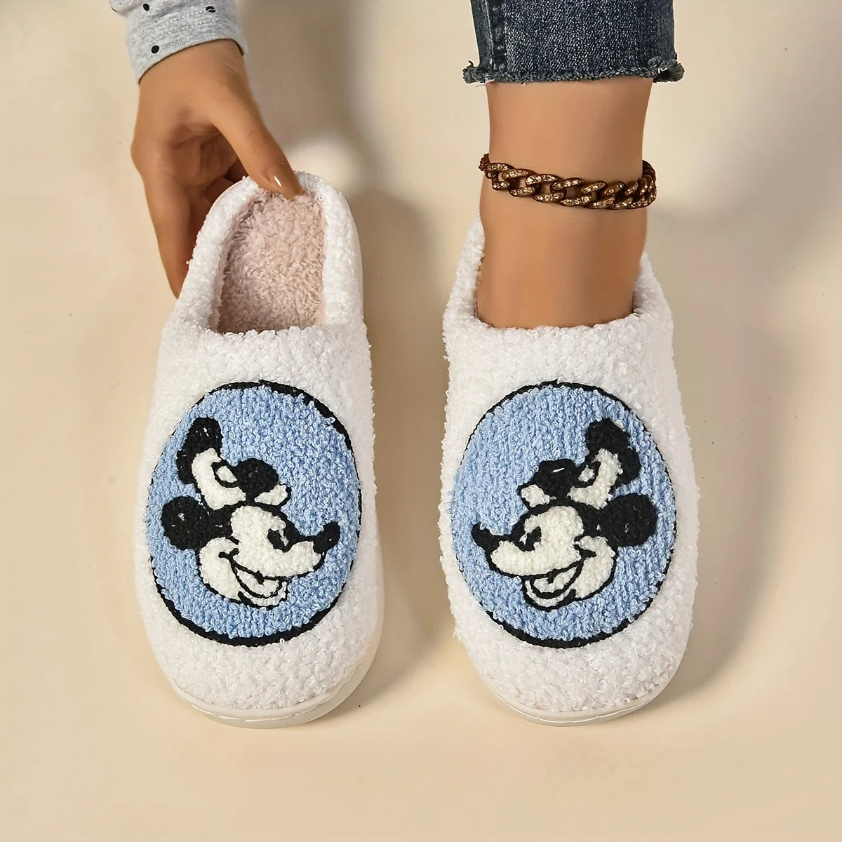 pantoufle mickey